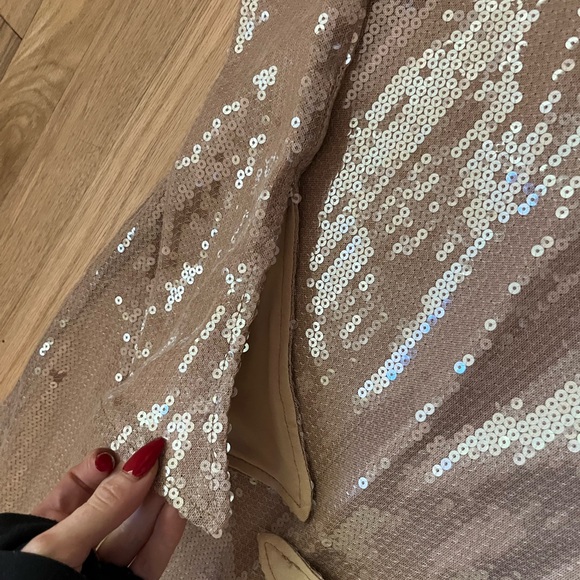 16 Arlington style Hailey Bieber Dress XS - Picture 3 of 3